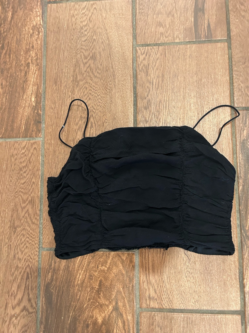 Lottie moss size M black crop top